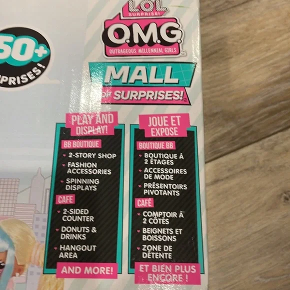 LOL OMG MALL NWOT - Picture 12 of 14